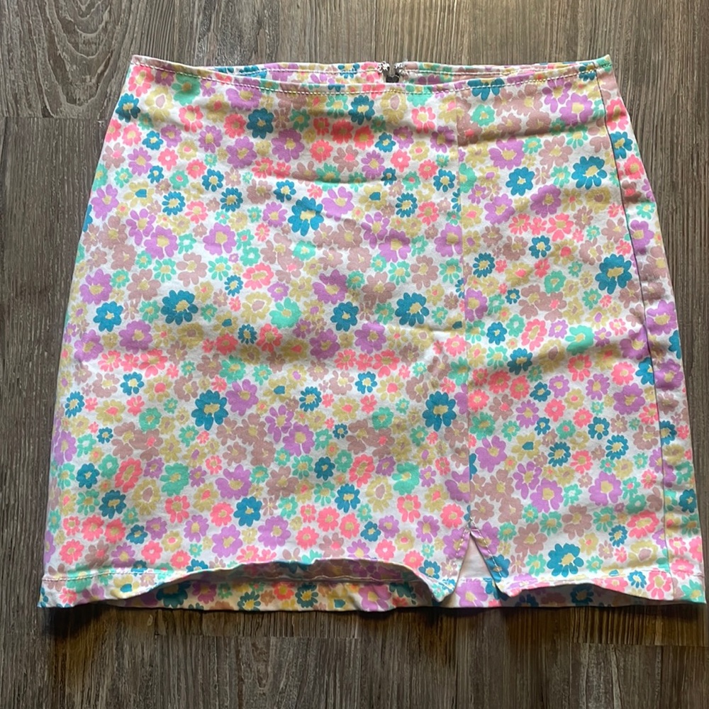 Wild Fable floral mini skirt